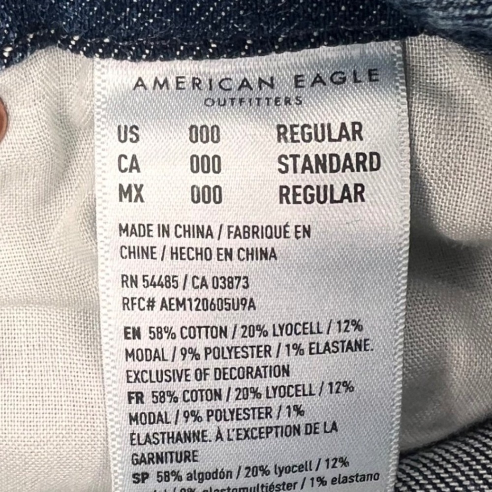 American Eagle High Waisted Straight Leg 00 Jeans Medium Wash Raw Hem Distressed - Picture 10 of 11